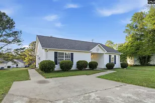 506 Lavendula St, Spartanburg, SC 29301 - Photo 2