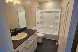516 Wilmuth Cir, West Columbia, SC 29170 - Photo 2