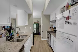 2 Forest Trail Ct, Columbia, SC 29212 - Photo 4