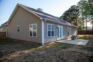 14 Lucerne Dr, Elgin, SC 29045 - Photo 2