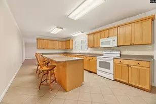993 Pickett Level Rd, Elloree, SC 29047 - Photo 6