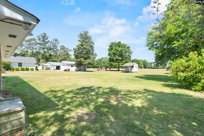 607 E Hampton, Olanta, SC 29114 - Photo 18