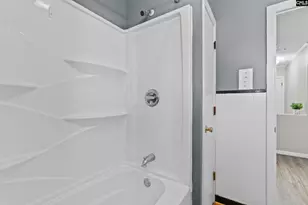 607 E Hampton, Olanta, SC 29114 - Photo 16