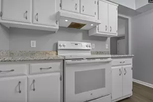 331 W Main St, Lexington, SC 29072 - Photo 12