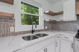 4605 Woodsong Ln, Columbia, SC 29210 - Photo 4