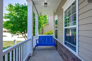 221 Allenbrooke Dr, Lexington, SC 29072 - Photo 4