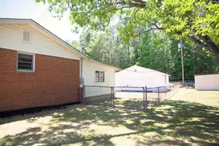 826 Jefferson St, West Columbia, SC 29169 - Photo 6