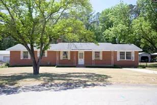 826 Jefferson St, West Columbia, SC 29169 - Photo 2