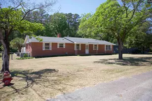 826 Jefferson St, West Columbia, SC 29169 - Photo 4