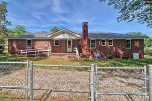 331 Holloway St, Pomaria, SC 29126 - Photo 10
