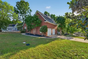 100 Shores Edge Dr, Chapin, SC 29036 - Photo 4