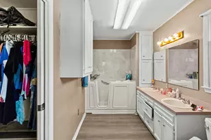 358 Wildwood Ln, Lugoff, SC 29078 - Photo 12