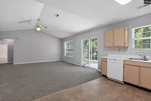 1860 Tamara Way, Spartanburg, SC 29301 - Photo 16