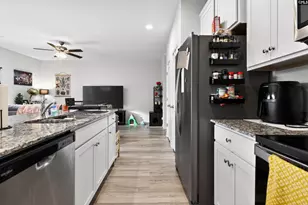 1751 Snead Dr, Sumter, SC 29150 - Photo 6