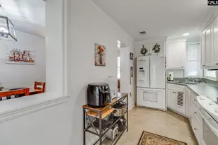 803 Kirkwood Cir, Camden, SC 29020 - Photo 10