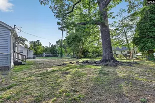 762 N Liberty Ln, Spartanburg, SC 29303 - Photo 8