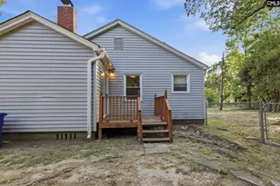 762 N Liberty Ln, Spartanburg, SC 29303 - Photo 4
