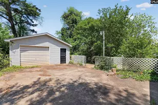101 Sharon Dr, Greenville, SC 29617 - Photo 6