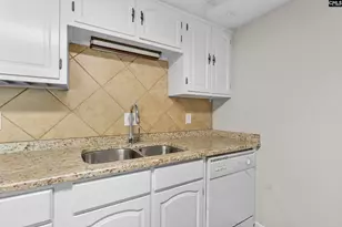 157 Jefferson Pl, Columbia, SC 29212 - Photo 10