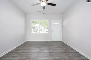 1114 Crescent Moon Loop, Hopkins, SC 29061 - Photo 4