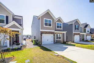 1114 Crescent Moon Loop, Hopkins, SC 29061 - Photo 2