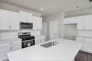 654 Glacier Rd, Lexington, SC 29072 - Photo 2