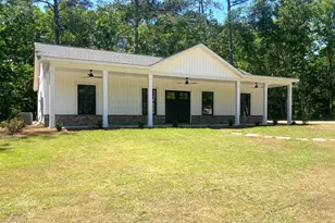 207 Pinetree Ln, Leesville, SC 29070 - Photo 22