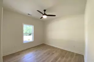 207 Pinetree Ln, Leesville, SC 29070 - Photo 12