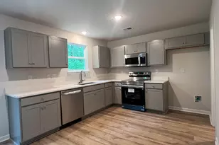 1021 Rockymount Rd, Columbia, SC 29203 - Photo 4