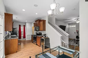 513 Finnegan Ln, West Columbia, SC 29169 - Photo 12