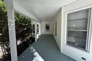 207 N Lee St, Bishopville, SC 29010 - Photo 4