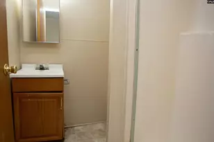 207 N Lee St, Bishopville, SC 29010 - Photo 16