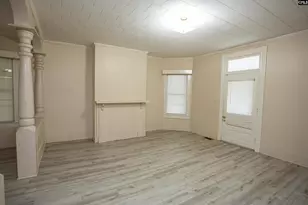 207 N Lee St, Bishopville, SC 29010 - Photo 8