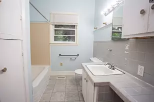 207 N Lee St, Bishopville, SC 29010 - Photo 26