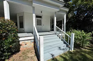 207 N Lee St, Bishopville, SC 29010 - Photo 2