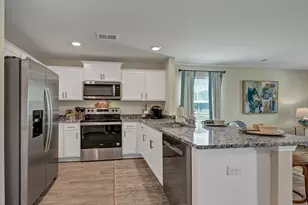 470 Wisteria Walk Wy, Hopkins, SC 29061 - Photo 6