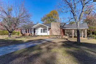5802 McMillan Cir, Columbia, SC 29212 - Photo 2