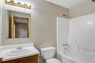 122 Hazelwood Ct, Greenwood, SC 29649 - Photo 20