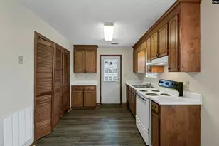 122 Hazelwood Ct, Greenwood, SC 29649 - Photo 12