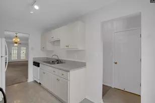 29 Hampton Oaks Pl, Columbia, SC 29212 - Photo 4