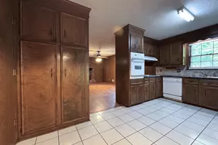 146 Finsbury Rd, Columbia, SC 29212 - Photo 16