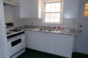 116 Davis St, Bishopville, SC 29010 - Photo 12