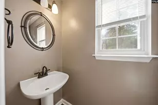 319 Brook Hollow Dr, Columbia, SC 29229 - Photo 10