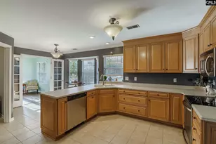 204 Glenbrooke Cir, Columbia, SC 29204 - Photo 14