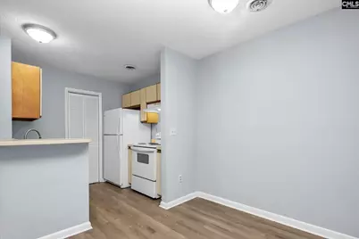 1211 Metze Road H4, Columbia, SC 29210 - Photo 4