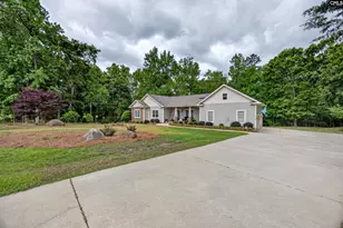 115 Rocky Meadow Dr, Gilbert, SC 29054 - Photo 10