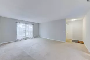 3600 Chateau Dr H-217, Columbia, SC 29204 - Photo 4