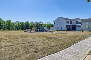 3033 Blue Brook Ln, Columbia, SC 29209 - Photo 4