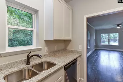 735 Lexington Ave, Cayce, SC 29033 - Photo 6