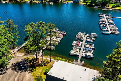 301 Harbor Heights Drive 5 B, Lexington, SC 29072 - Photo 1